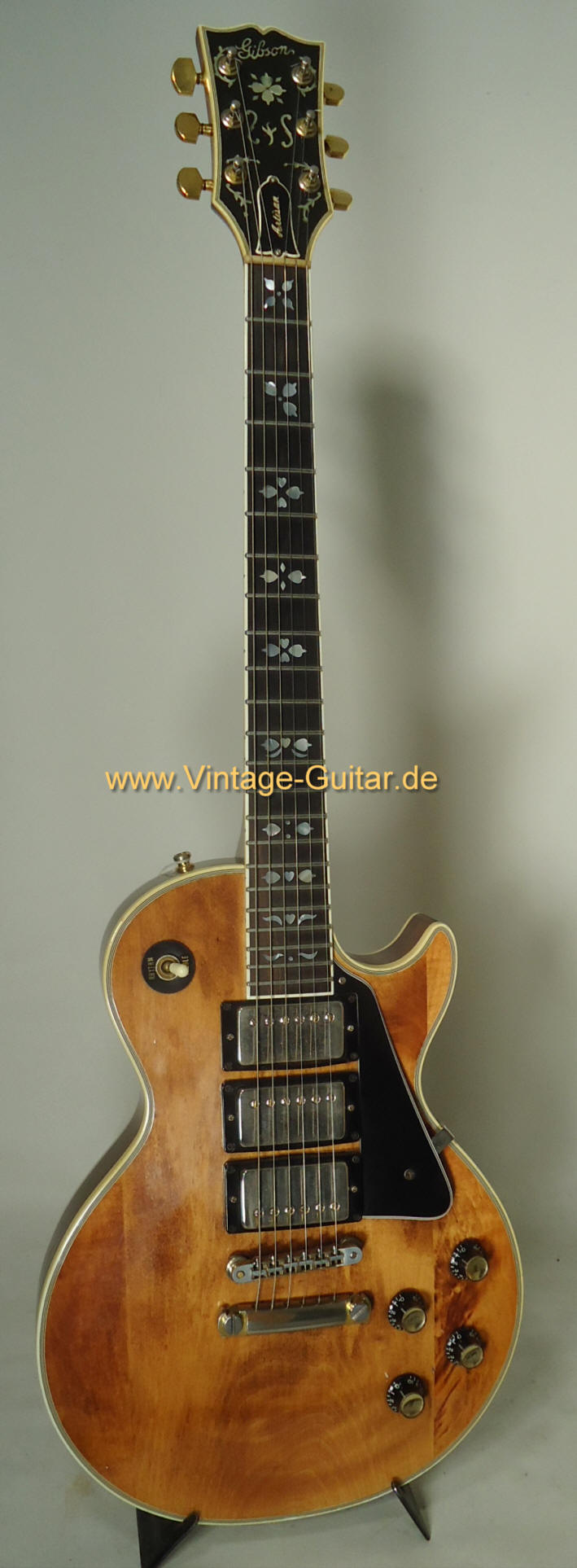 Gibson Les Paul Artisan 1974 a.jpg